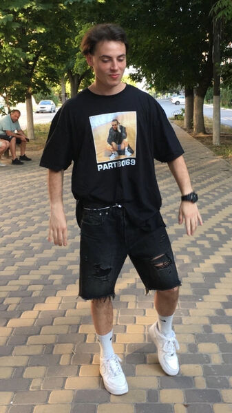  --,   Sebastian, 24 ,   ,   