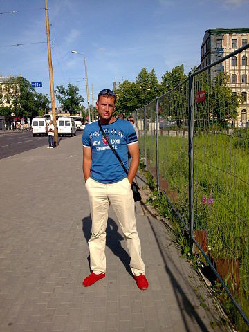  ,   Jurij, 48 ,   ,   , c 