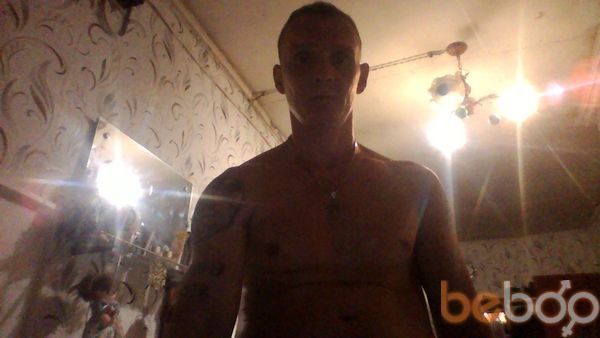  ,   Vadim, 45 ,   