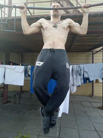 ,   Andrei, 29 ,   ,   , c 