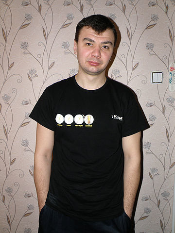  ,   Artyom, 40 ,   
