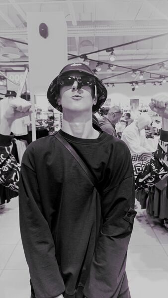  ,   Bogdan, 25 ,   ,   