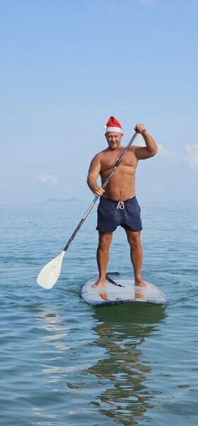  ,   Viktor, 52 ,   ,   