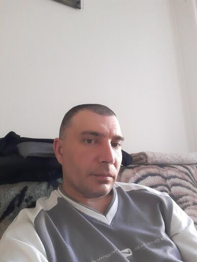  -,   , 42 ,   ,   