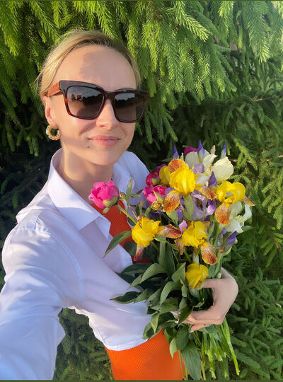  ,   Anna, 35 ,   c 