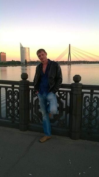  ,   Gennadi, 44 ,  