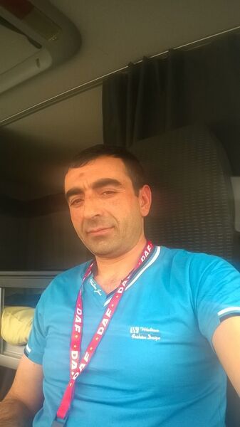   ,   Sevak, 44 ,   