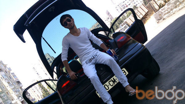  ,   Eliw, 33 ,   