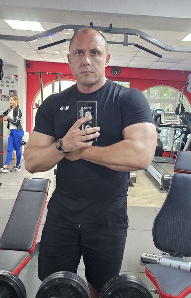  ,   Sergey, 38 ,   ,   , 