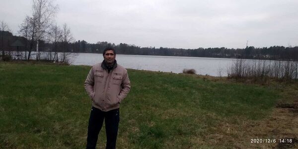  ,   Farid, 47 ,   ,   , c 