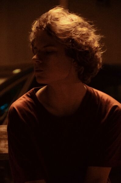  -,   , 22 ,   ,   