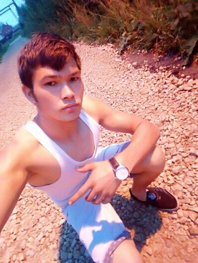  -,   MUHAMAD, 27 ,   ,   , c 