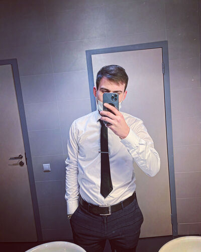  New York City,   , 28 ,   ,   