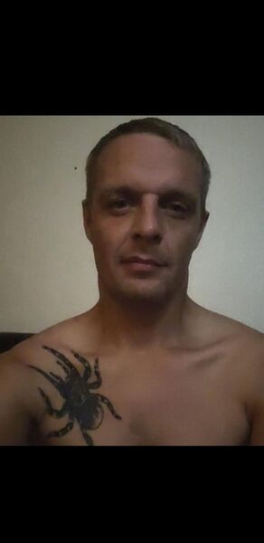  ,   Mikhail, 41 ,   c 