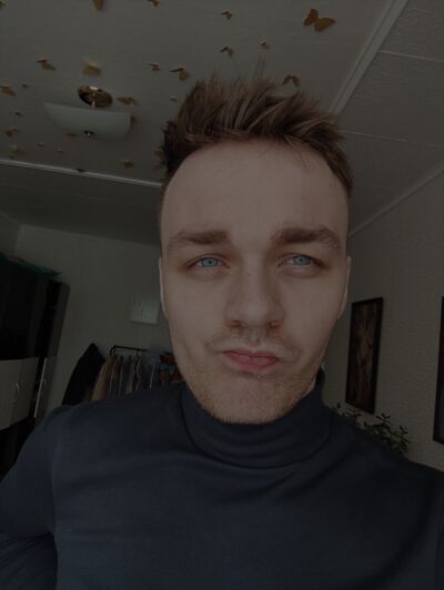  ,   Anton, 24 ,   ,   