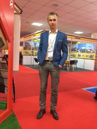  ,   Jackomo, 33 ,     , c 