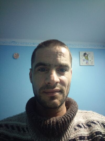  ,   Ruslan, 44 ,   ,   , c 