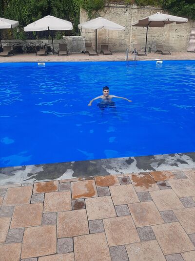  ,   Armen, 35 ,   ,   , 
