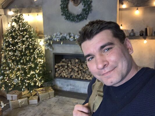  ,   Ivan, 39 ,   ,   