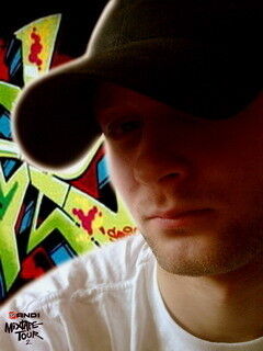  ,   Victor, 34 ,   