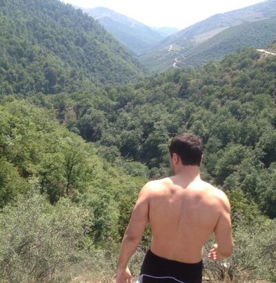 ,   Resid, 32 ,   