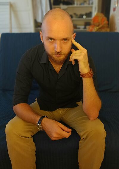  -,   Alex, 32 ,   ,   , c 