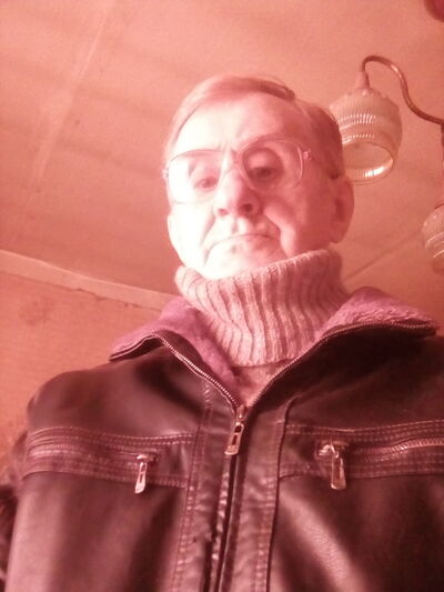  ,   Serezha, 64 ,   ,   , c 