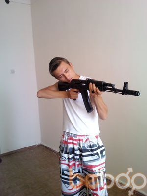  ,   Darkin Raal, 31 ,  