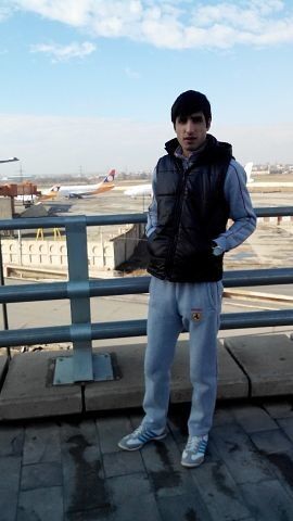  ,   Narek, 32 ,   ,   , c 
