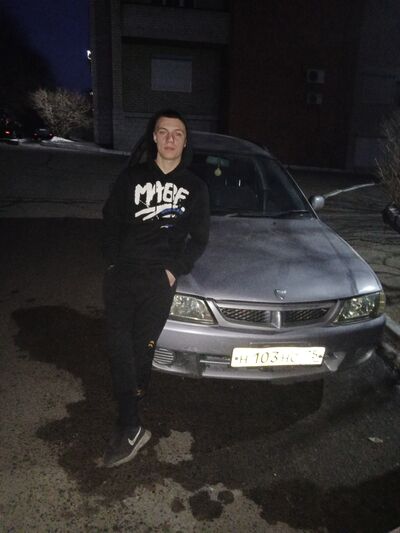  ,   Kirill, 20 ,   ,   