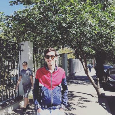  ,   Goga, 24 ,   ,   , c 