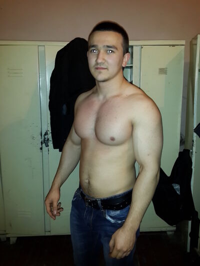  ,   Akmal, 33 ,   