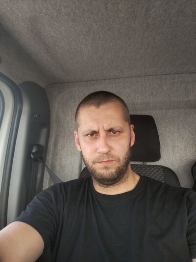  -,   Roman, 34 ,     