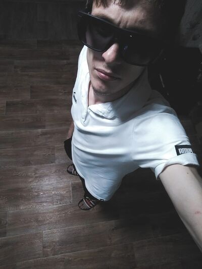  ,   Alexander, 29 ,   ,   , c 