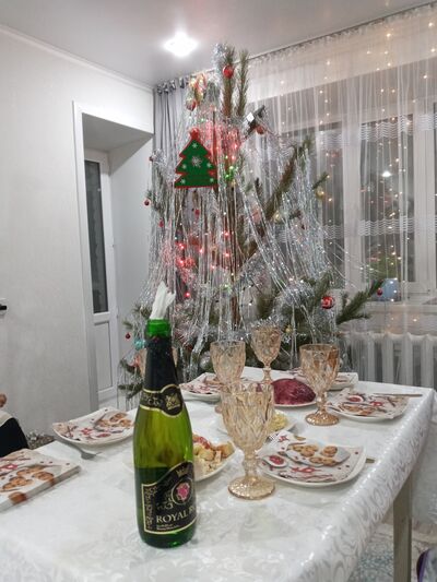  ,   Ѹ, 42 ,   ,   