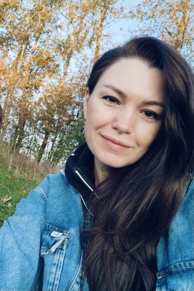  ,   Liliya, 41 ,   c 