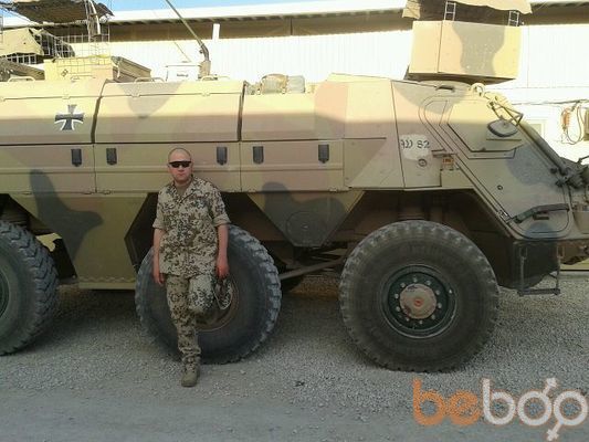  ,   Mayq, 43 ,   
