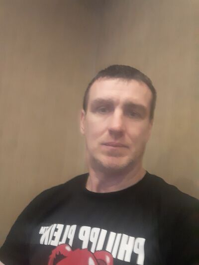  ,   Andjelko, 44 ,   ,   