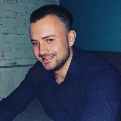  ,   Alex, 37 ,   
