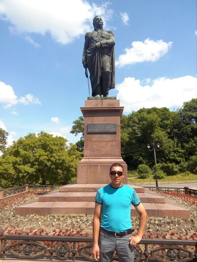  ,   Alekcei, 38 ,   