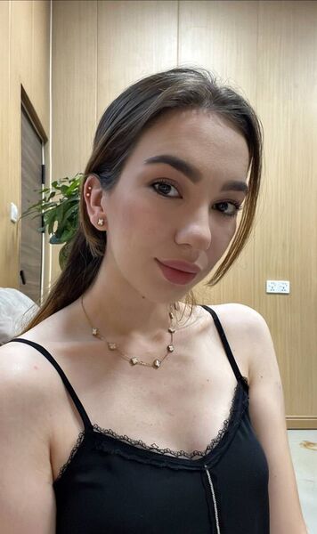  ,   Anna, 39 ,   ,   