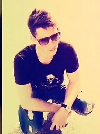  ,   Kris, 30 ,   