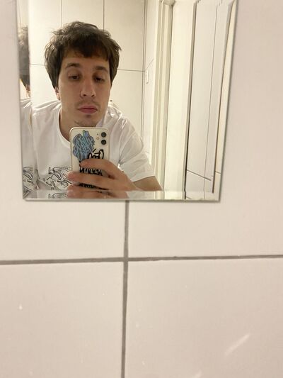  -,   Ollie, 30 ,   ,   