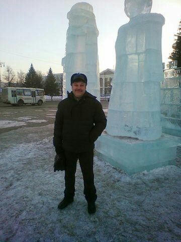  ,   Viktor, 59 ,   ,   , c 