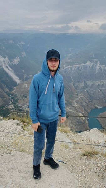  ,   Maxim, 29 ,   ,   