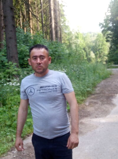  ,   Ruslan, 36 ,   ,   