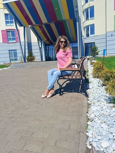  ,   Tatyana, 32 ,  
