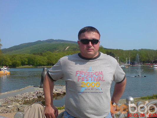  -,   Roman, 52 ,   