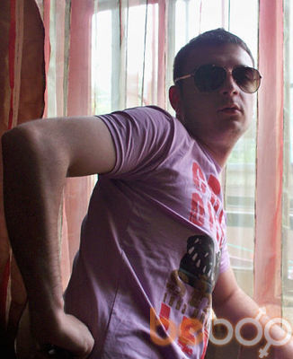 ,   Gio, 42 ,   
