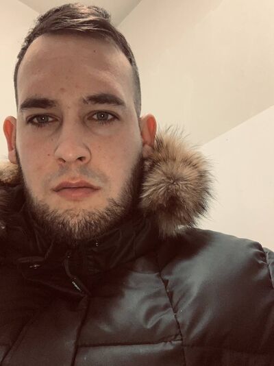  ,   Azat, 25 ,   ,   